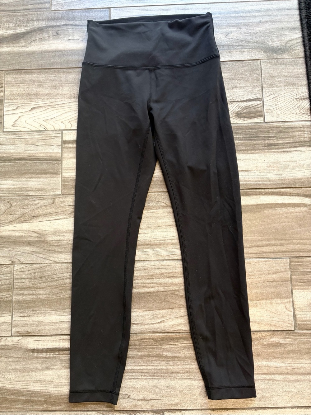 lululemon Wunder train HR Tight 25’’